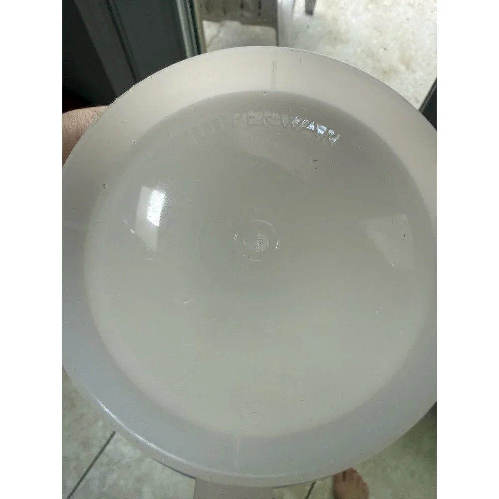 VTG MCM Tupperware Mix N Store Measuring Pitcher Batter Bowl 8 Cup 2 Quart NoLid